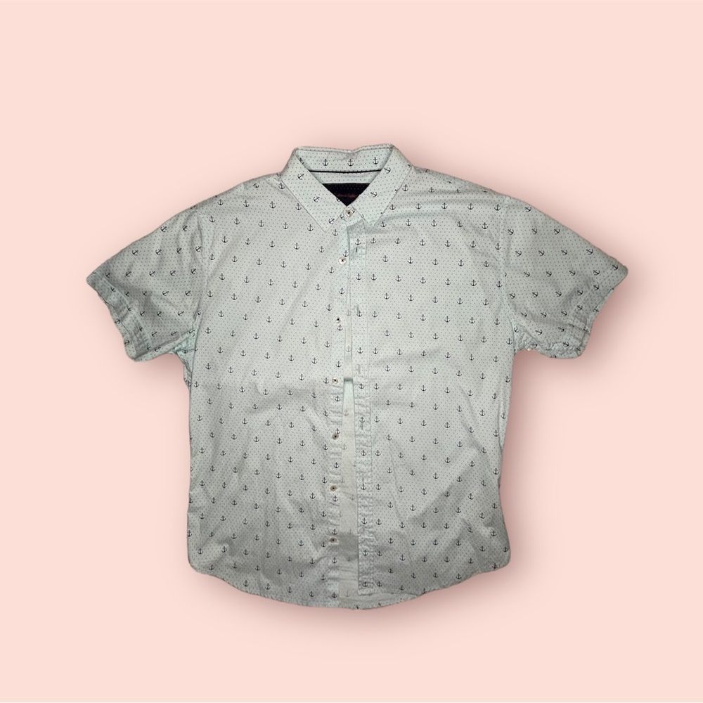 Gentlemen’s Outfiiters Button down